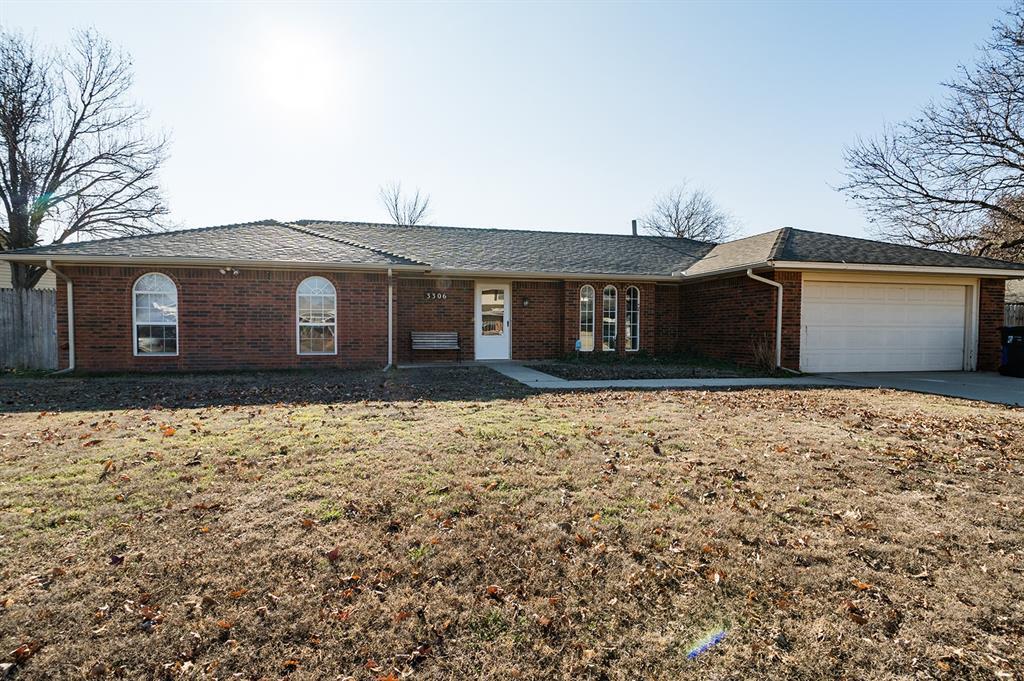 3306 Pheasant Run Rd in Norman, OK - Building Photo