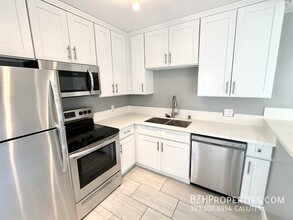 326 Serrano Ave in Los Angeles, CA - Building Photo - Building Photo