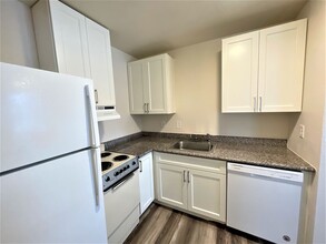 2601 Delano Ave in Stockton, CA - Building Photo - Interior Photo