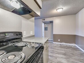 4657 S Darlington Ave in Tulsa, OK - Building Photo - Building Photo