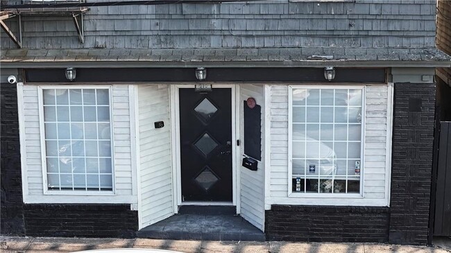 108 Spruce St in Providence, RI - Building Photo - Building Photo