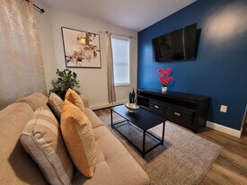 26 Fiore St in Providence, RI - Building Photo