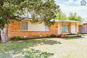 2610 NW Lindy Ave in Lawton, OK - Building Photo - Building Photo