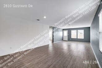 2810 Gustavo Dr in Converse, TX - Building Photo - Building Photo