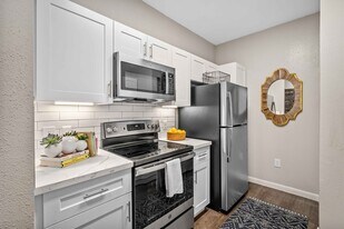 2687 Yorktown St in Houston, TX - Building Photo