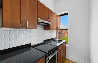 122 Norfolk St in New York, NY - Building Photo - Building Photo