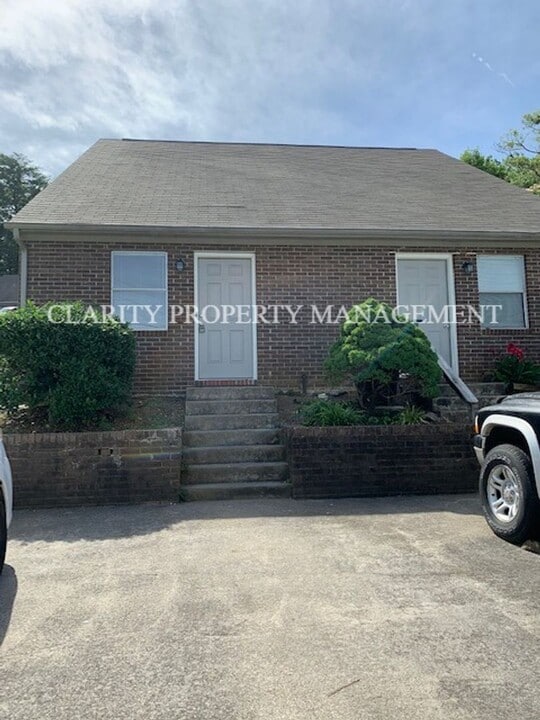 1922 Ohio Ave NW in Cleveland, TN - Building Photo