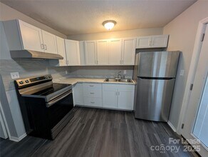 1711 Herrin Ave in Charlotte, NC - Building Photo - Building Photo