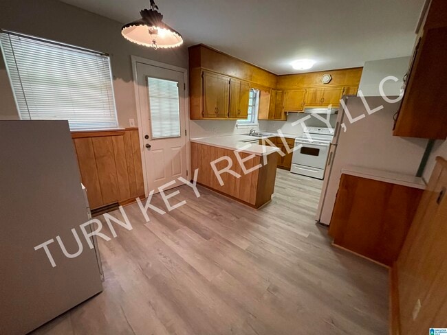 444 Harden Rd in Gardendale, AL - Building Photo - Building Photo