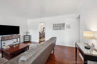 3803 E 23rd St, Unit 1 in Tulsa, OK - Building Photo - Building Photo