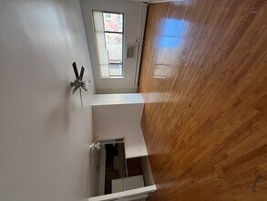 6250 N Kenmore Ave in Chicago, IL - Building Photo - Building Photo