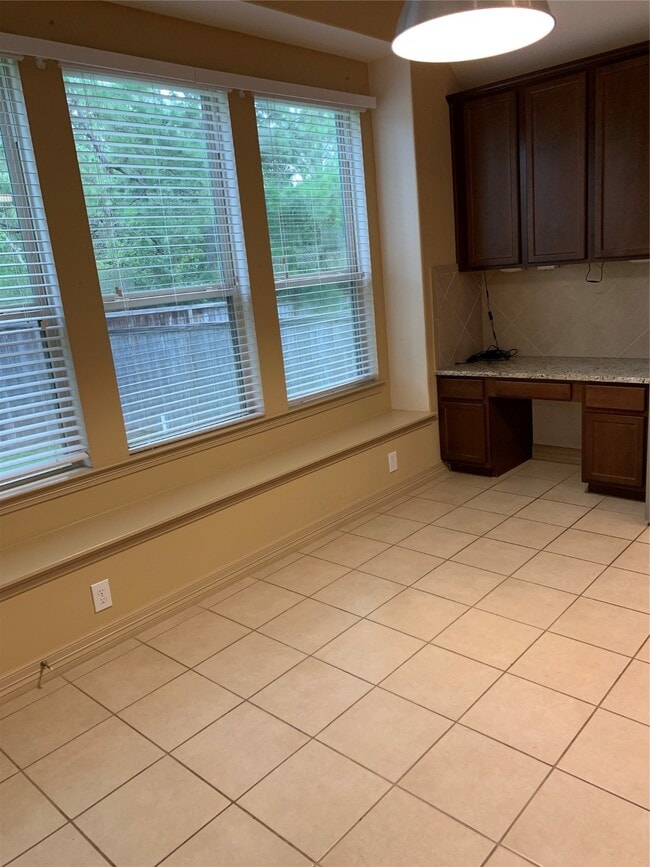 property at 254 Hearthshire Cir