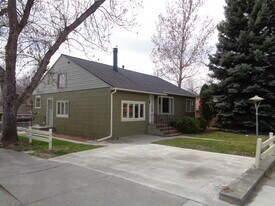 2622 Rimrock Rd in Billings, MT - Building Photo