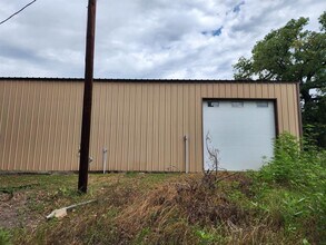 19219 Hogeye Rd in Manor, TX - Building Photo - Building Photo