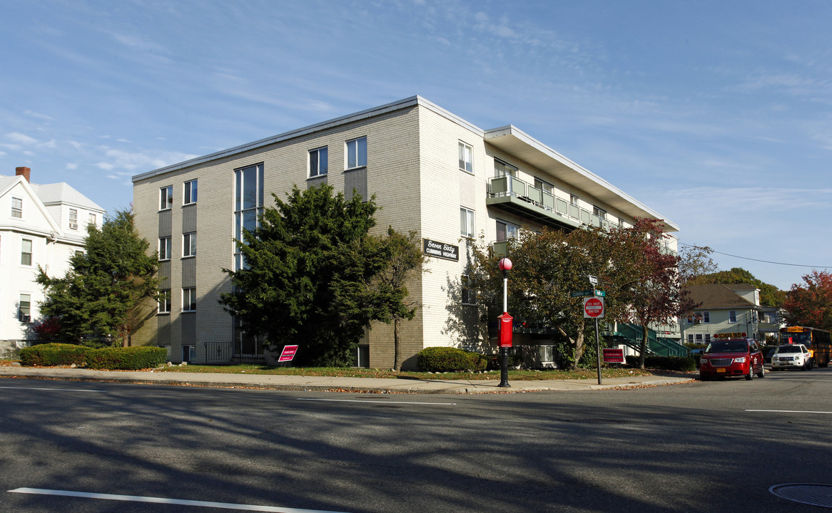 760 Cummins Hwy in Mattapan, MA - Building Photo