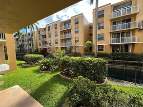 1450 SE 3rd Ave in Dania Beach, FL - Building Photo - Building Photo