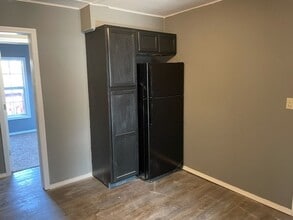 3011 W Walnut St in Springfield, MO - Building Photo - Building Photo