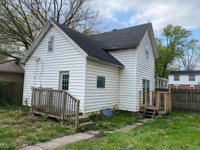 property at 1938 E Calvert St