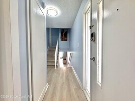 5050 Ocean Beach Blvd in Cocoa Beach, FL - Building Photo