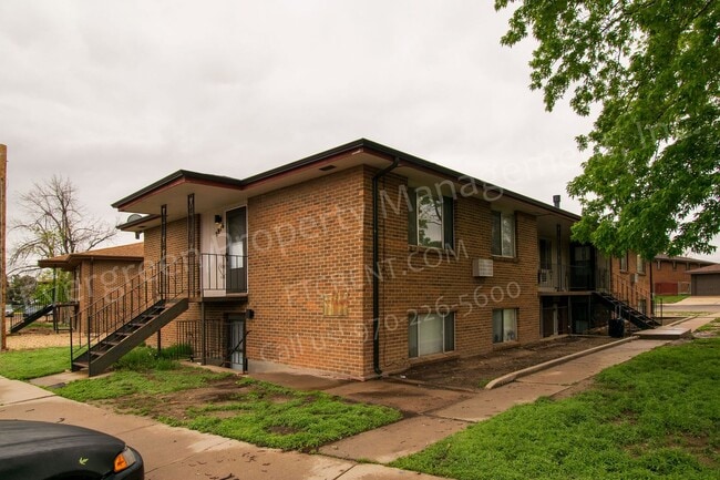 property at 2916-2924 Glendale Dr