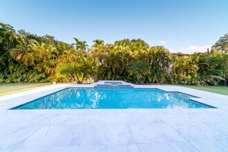 11211 SW 82nd Pl in Miami, FL - Building Photo - Building Photo