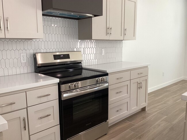 601 Cata Dr in Laredo, TX - Building Photo - Building Photo