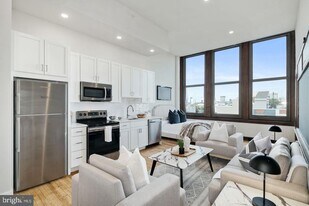 1300 S 19th St in Philadelphia, PA - Building Photo