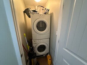 1834 Atkinson St in Regina, SK - Building Photo - Building Photo