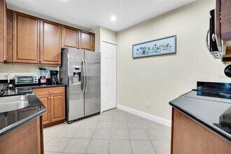 7501 Mourning Dove Cir in Kissimmee, FL - Building Photo - Building Photo