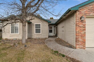 13402 W Persimmon St in Boise, ID - Building Photo - Building Photo