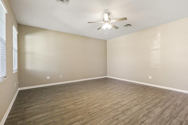 1719 Party Pl in Fort Pierce, FL - Building Photo - Building Photo