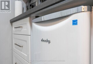 480 Waverly St N in Oshawa, ON - Building Photo - Building Photo