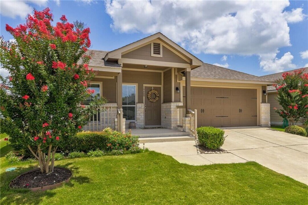 18409 Catoctin Dr in Pflugerville, TX - Building Photo