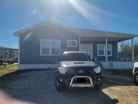 2250 Rd 5732 in Cleveland, TX - Building Photo
