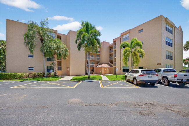 property at 9480 Tangerine Pl