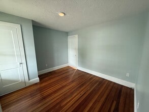 1 Hamilton St, Unit 1 in Plymouth, MA - Building Photo - Building Photo