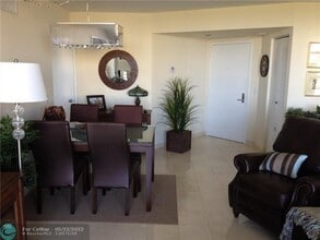 3400 NE 192 St-Unit -1708 in Miami, FL - Building Photo - Building Photo