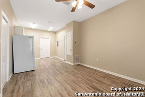 931 W Rosewood Ave in San Antonio, TX - Building Photo - Building Photo