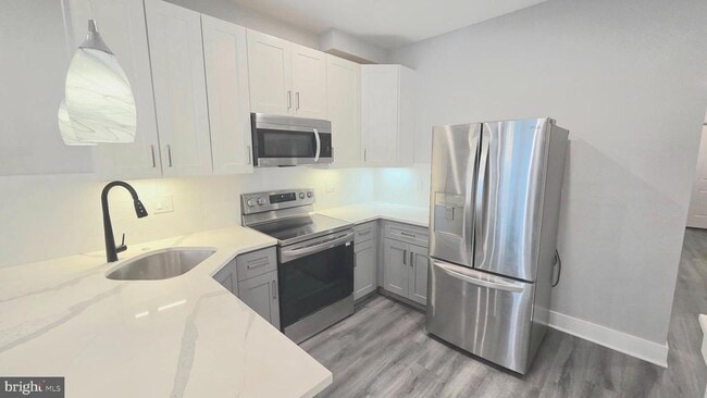 property at 5233 Chancellor St