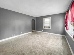 7424 Bellefontaine Ave in Kansas City, MO - Building Photo - Building Photo
