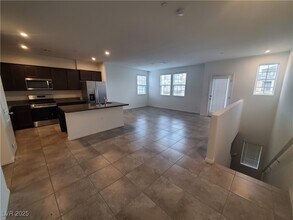 1179 Gypsum Hills Ct in Henderson, NV - Building Photo - Building Photo
