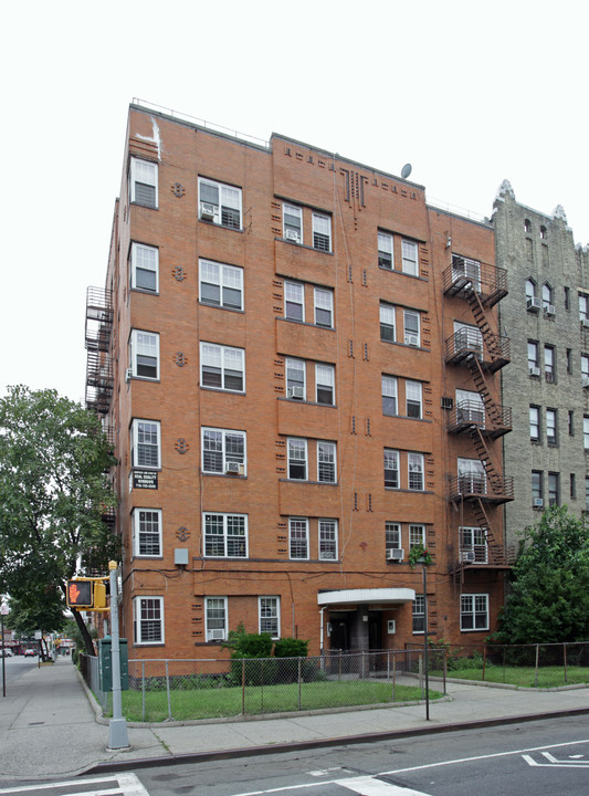 735 Ocean Ave in Brooklyn, NY - Building Photo