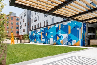 Cadence on Canal in New Haven, CT - Building Photo - Building Photo