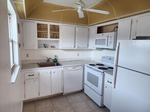 509 Saxony Dr in Delray Beach, FL - Building Photo - Building Photo