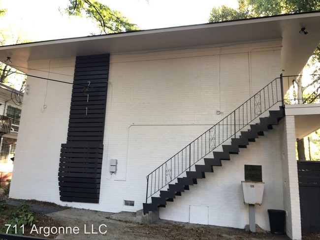 711 Argonne Ave NE in Atlanta, GA - Building Photo - Building Photo