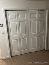 461 Park Dr, Unit 104 in Boston, MA - Foto de edificio - Building Photo