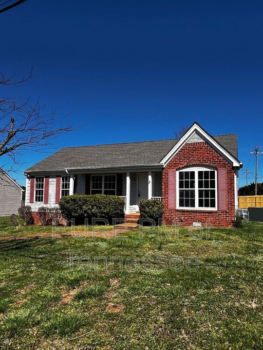 2912 Torrence Trail in Spring Hill, TN - Building Photo