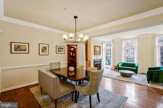 7719 Spoleto Ln in McLean, VA - Building Photo - Building Photo