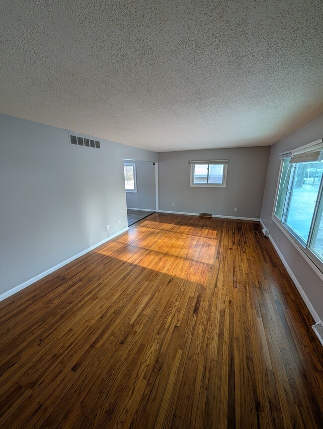 property at 2501 Evans St