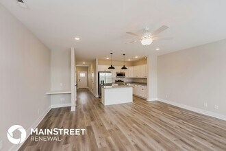 142 Noble Pk Cir in Gallatin, TN - Foto de edificio - Building Photo